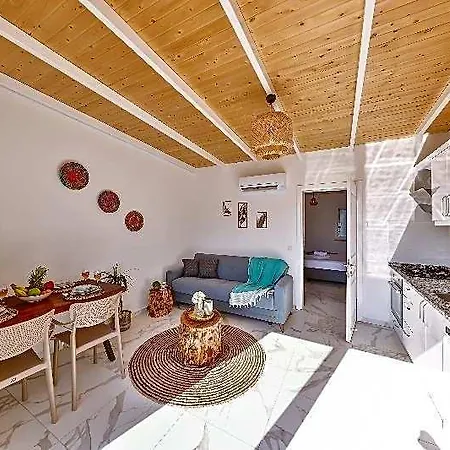 Ay Kaş